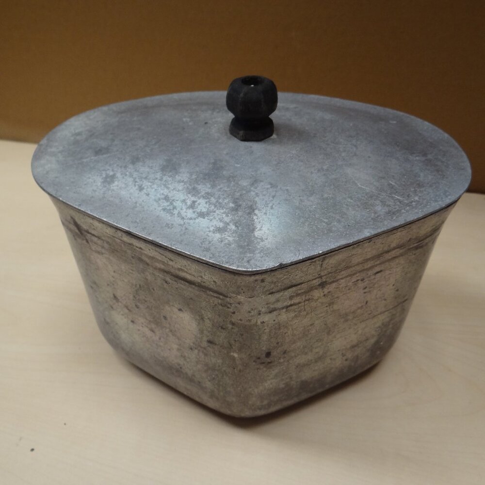 Super Maid SUPREME Aluminum Cookware With Lid, Vintage